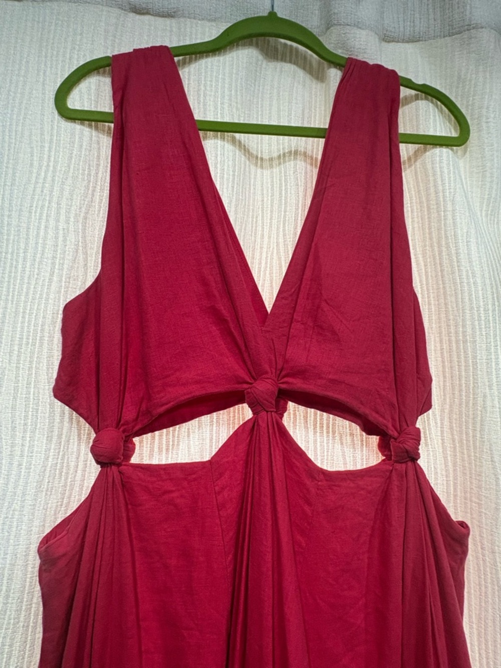 FARM Rio Red Knot-Front Cutout Midi Dress - Picture 4 of 6